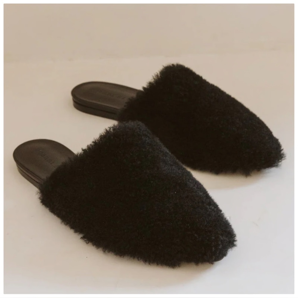 NWT Jenni Kayne Black Shearling Mules Size EU 38 US Women’s 8